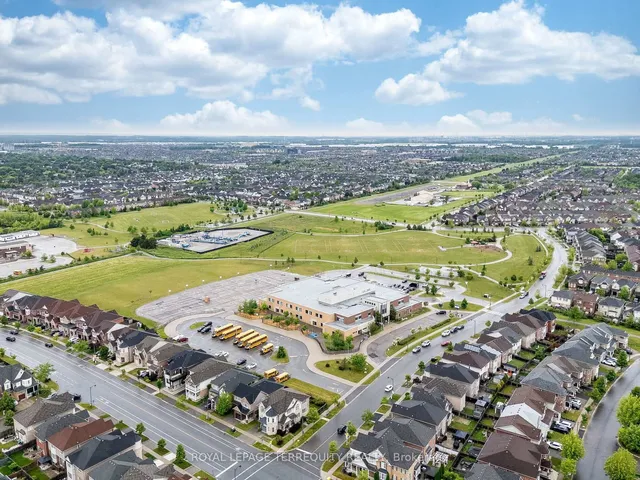 Additional image 47 of 903 Penson Cres