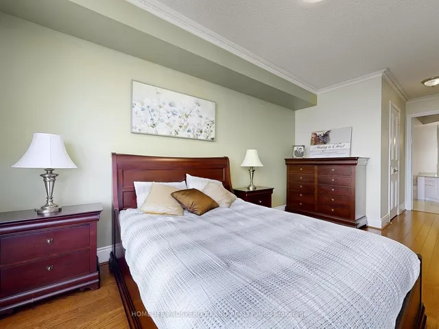 Additional image 3 of 89 Skymark Dr Unit 2712