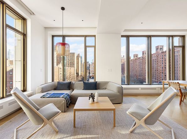 500 W 25th St #8, New York, NY 10001