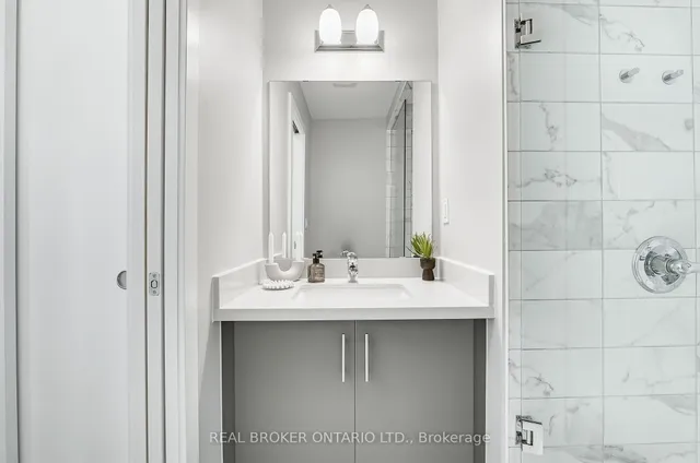 Additional image 38 of 527 Shaver Rd Unit 7