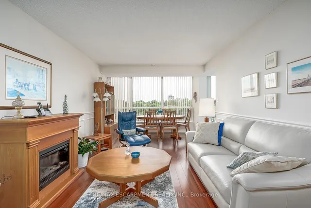 Additional image 13 of 1276 Maple Crossing Blvd Unit 612