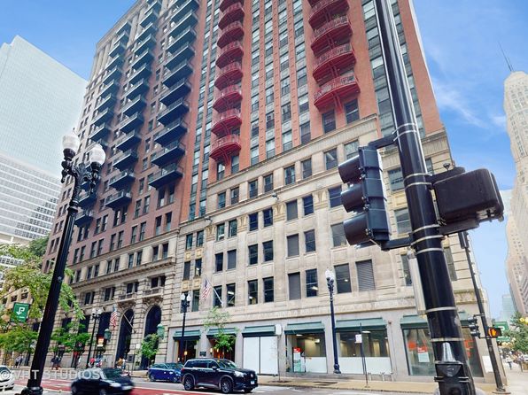 212 W Washington St, Chicago, IL