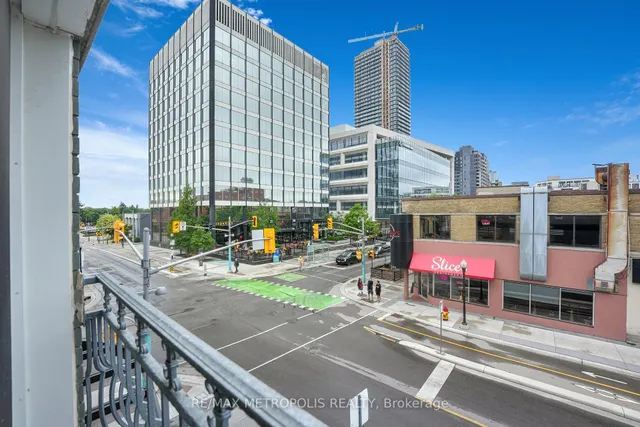 276 King St Unit 207