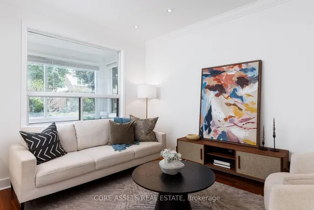 Additional image 5 of 21 West Lynn Ave