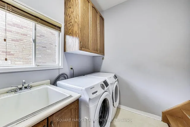 Additional image 19 of 59 Adirondack Cres