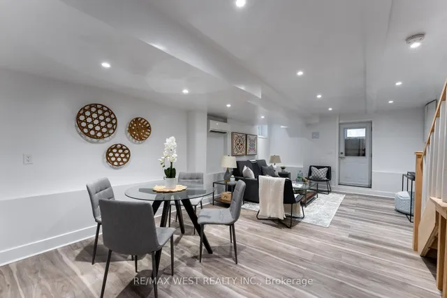 Additional image 35 of 52 Woodycrest Ave