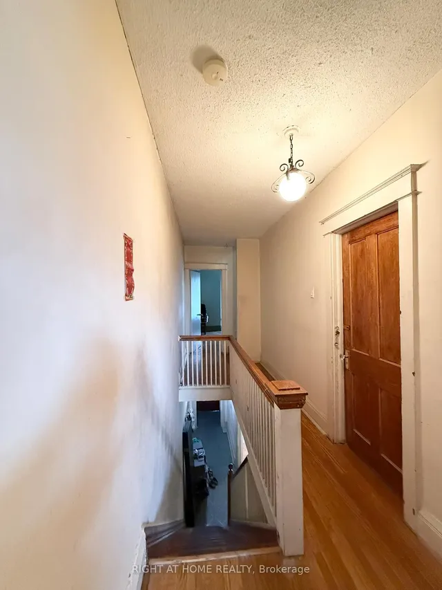 Additional image 16 of 665 Ossington Ave