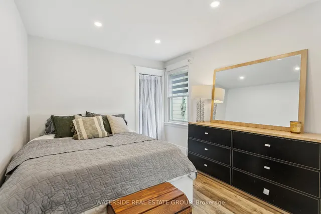 Additional image 26 of 276 Normanhurst Ave