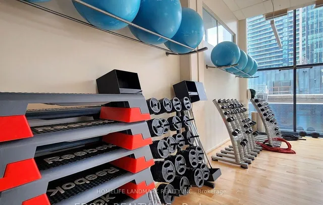 Additional image 25 of 88 Harbour St Unit 6004