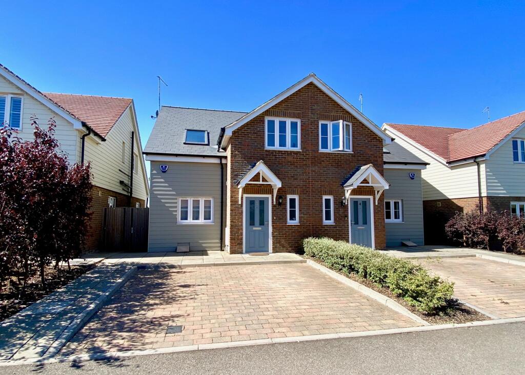 Additional image 4 of Roestock Lane, Colney Heath, AL4