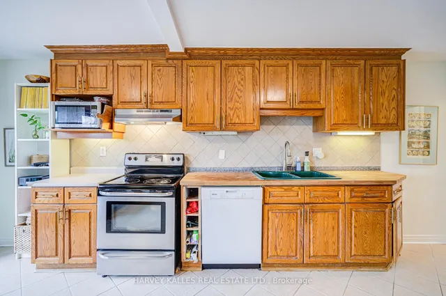 Additional image 27 of 408 Silverthorn Ave