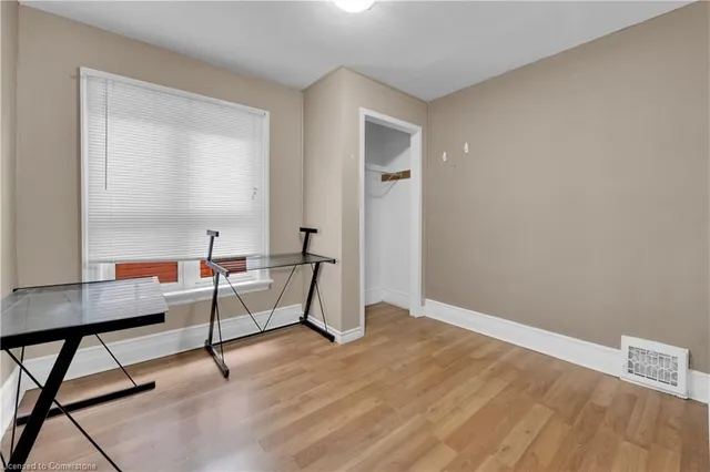 Additional image 24 of 738 King St