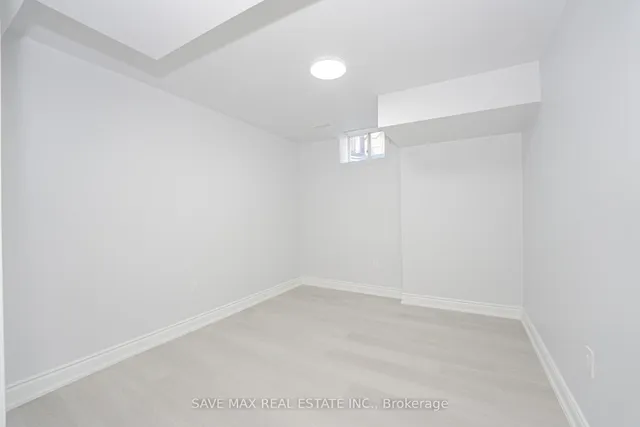 Additional image 37 of 49 Scotchmere Cres