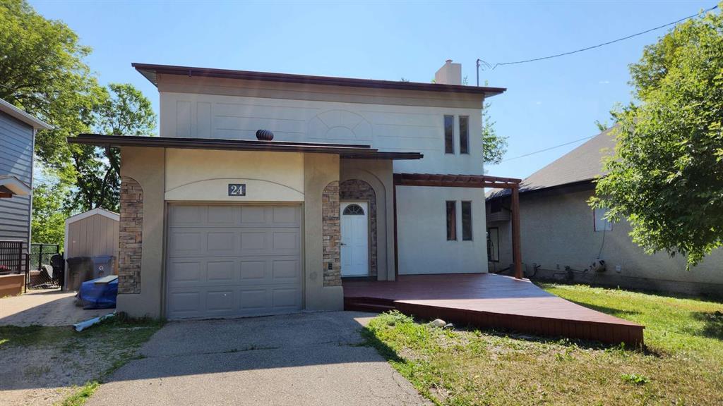24 Riverside Drive|Winnipeg, Manitoba R3T0E8