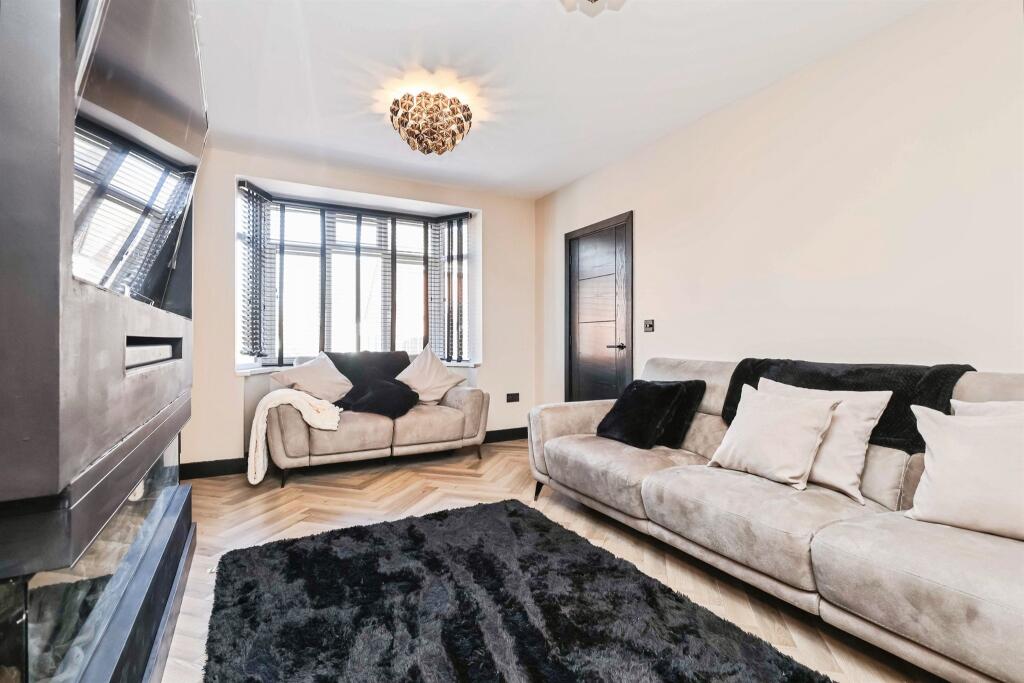 Additional image 4 of Maple Way, BIRMINGHAM