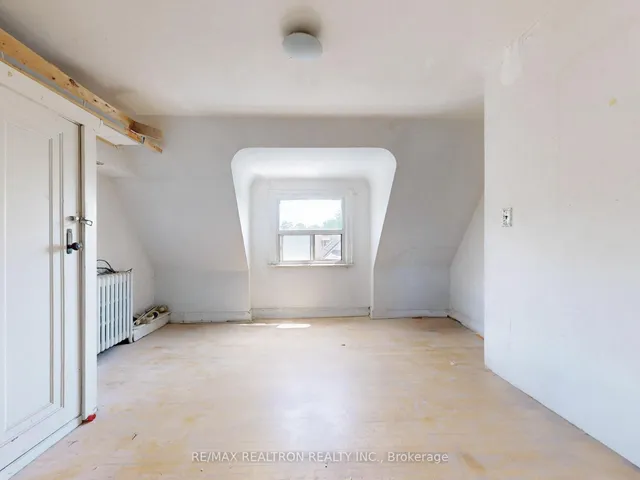 Additional image 13 of 778 Pape Ave