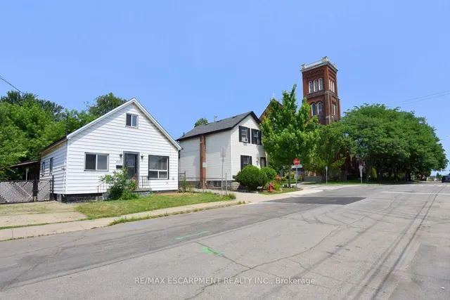 Additional image 27 of 449 Mary St