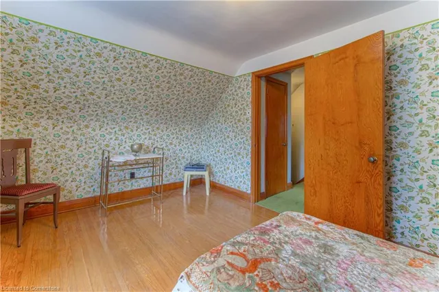 Additional image 19 of 48 Englewood Pl