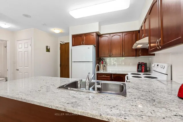 Additional image 9 of 35 Hollywood Ave Unit 211