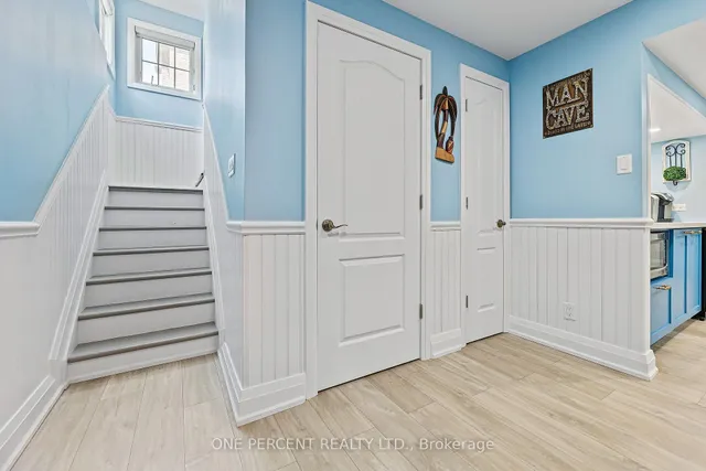 Additional image 32 of 102 Monkton Circ