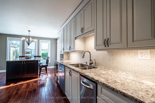 房产图片 11 - 41 Hearthside Cres