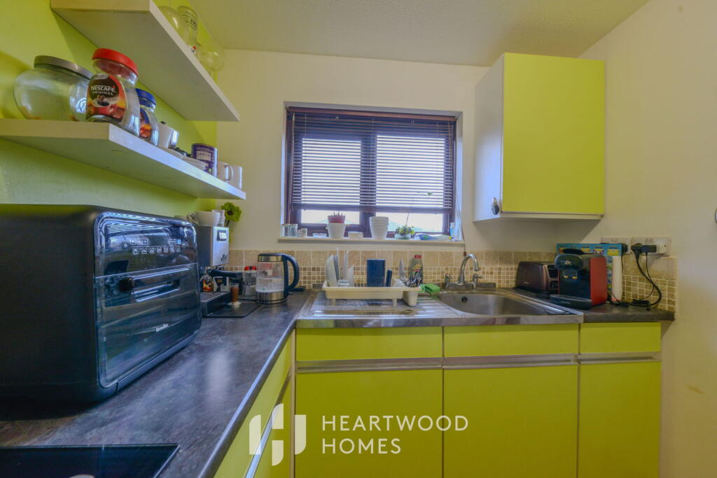 Additional image 7 of Blueberry Close, St. Albans, AL3 6NH