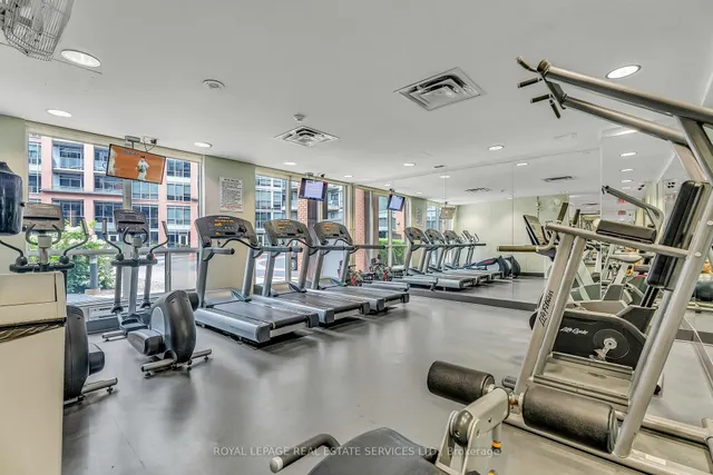 Additional image 38 of 1005 King St Unit 707