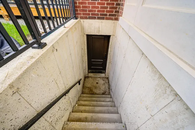 Additional image 46 of 42 Harold St