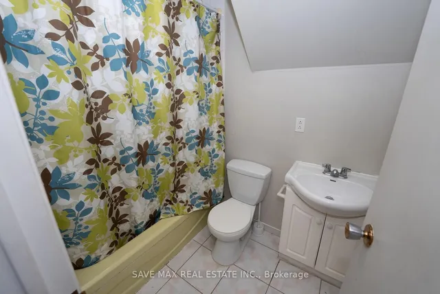 Additional image 33 of 62 Moregate Cres