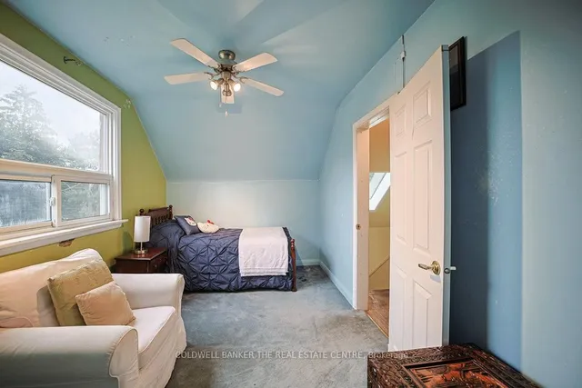 Additional image 20 of 34 Crestview Ave