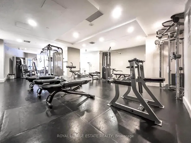 Additional image 27 of 218 Queens Quay Unit 402