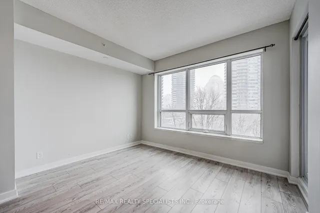 房产图片 15 - 多伦多湖滨大道2220号601单元