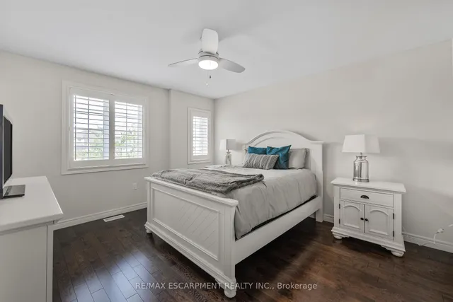 Additional image 20 of 289 PUMPKIN Pass