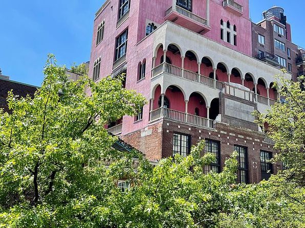 357 W 11th St APT 3B, New York, NY 10014