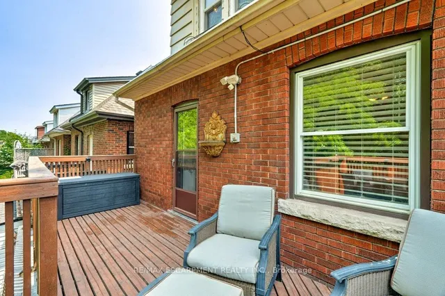 Additional image 26 of 176 Sherman Ave