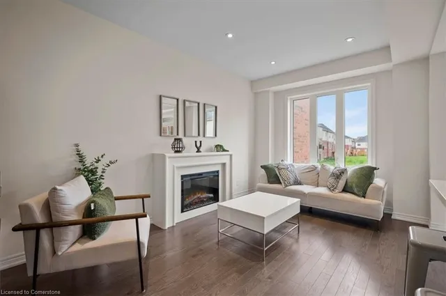 Additional image 11 of 153 Broadacre Dr