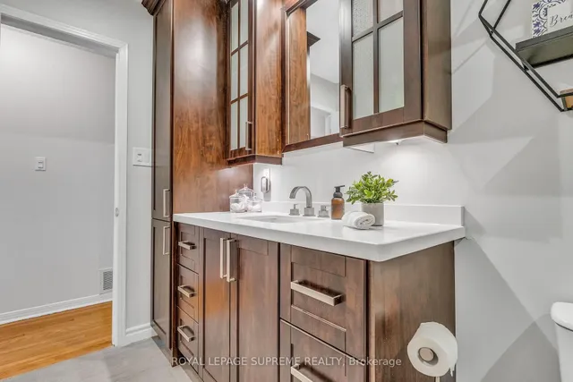 Additional image 26 of 40 Petunias Rd