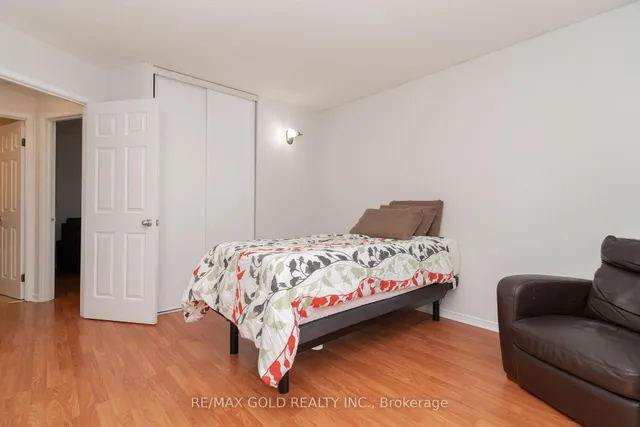 Additional image 20 of 266 Overlea Dr Unit 208