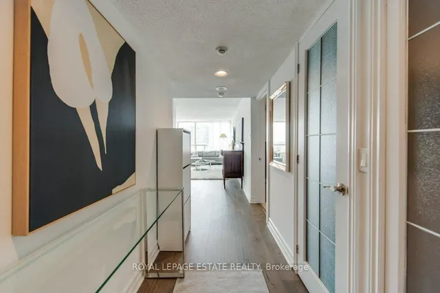 Additional image 25 of 160 Alton Towers Circ Unit 1012