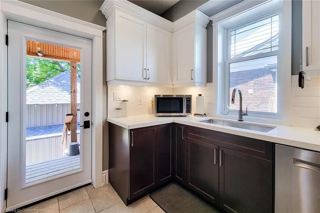 Additional image 32 of 56 Prospect St