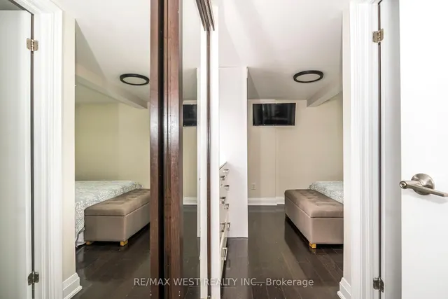 Additional image 28 of 111 Hay Ave