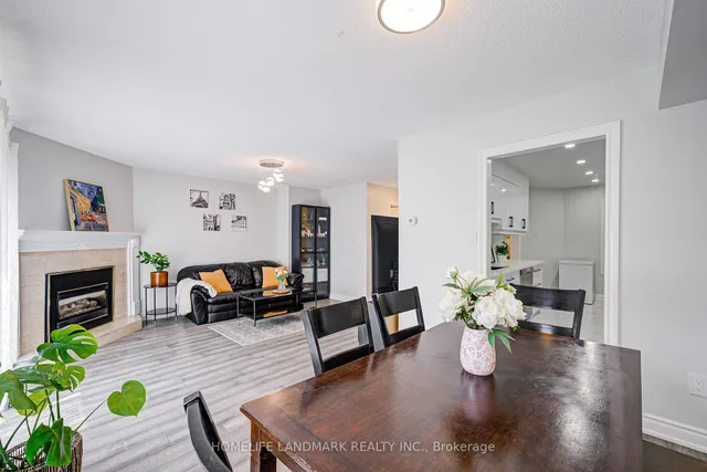 Additional image 16 of 2006 Glenada Cres Unit 27