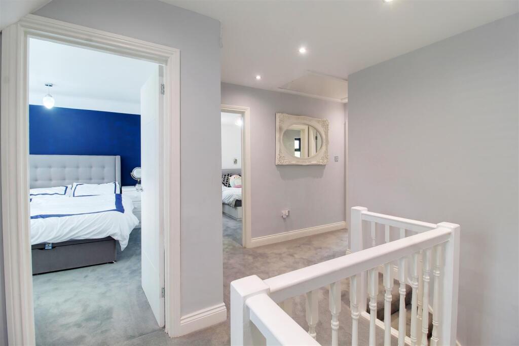 Additional image 19 of Moffats Lane, Brookmans Park