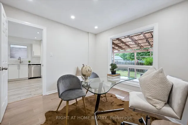 Additional image 14 of 44 Autumn Glen Circ