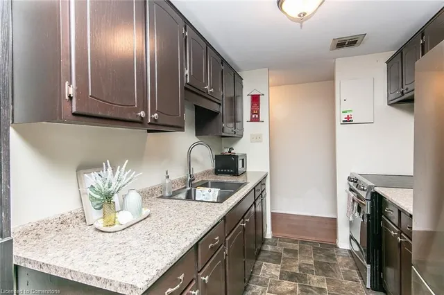 Additional image 31 of 30 Avalon Pl Unit 203