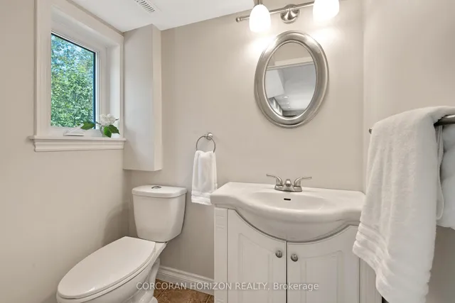 Additional image 9 of 8 Sunbridge Cres