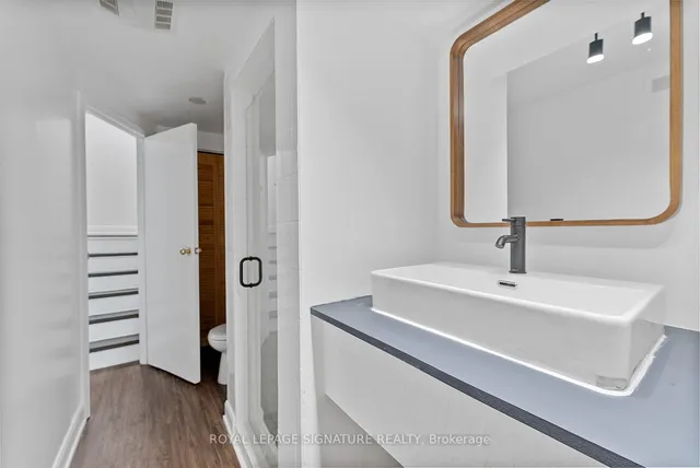 Additional image 40 of 70 Jenny Wrenway