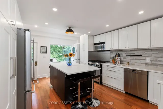 Additional image 10 of 21 West Lynn Ave