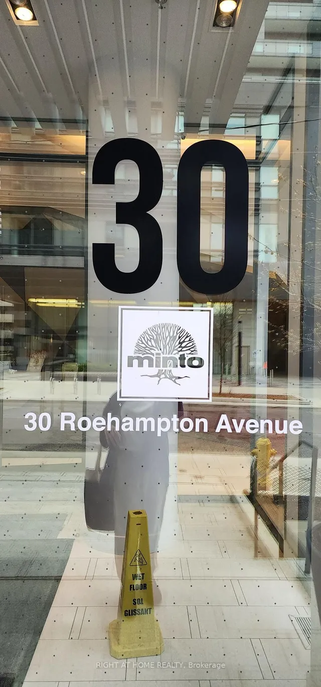 Additional image 40 of 30 Roehampton Ave Unit 2308