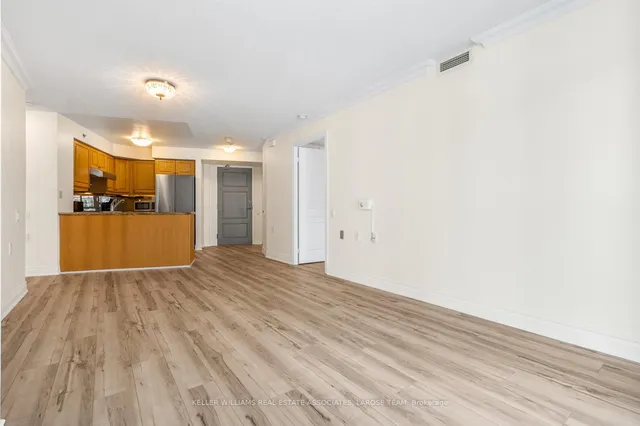 Additional image 9 of 3 Marine Parade Dr Unit 1504